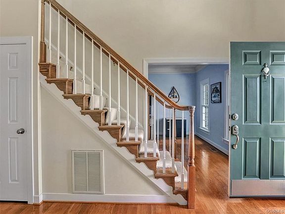 4th image of 6018 Glen Abbey Dr
