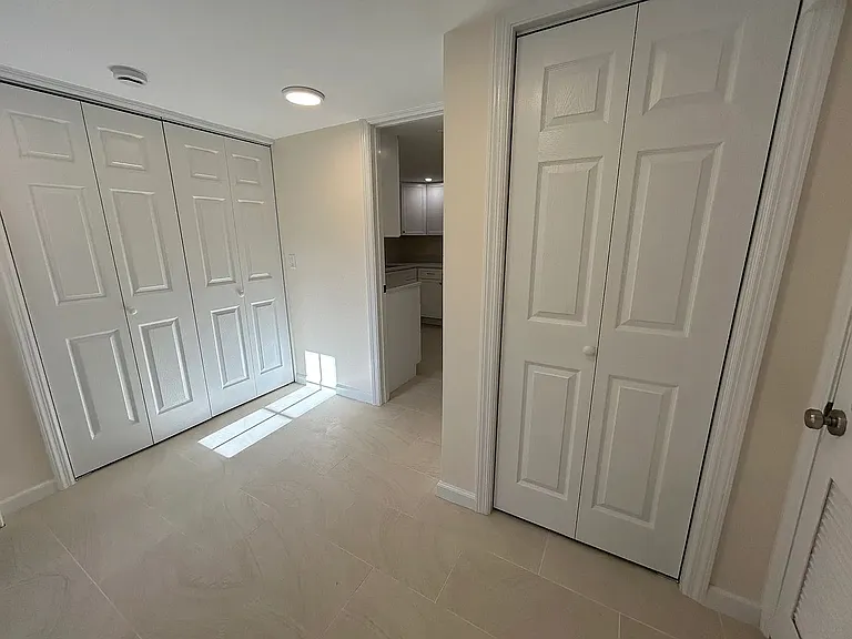 90 Havemeyer Ln #2 — Photo 15