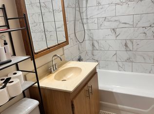 1518 E Palmer Ln APT 3B, Palatine, IL 60074