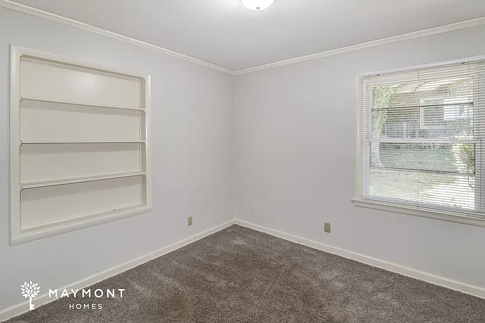 926 Green Ridge Ct — Photo 11