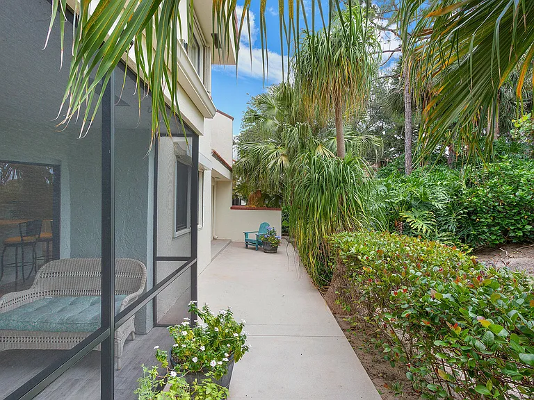 204 Sea Oats Dr #D — Photo 24