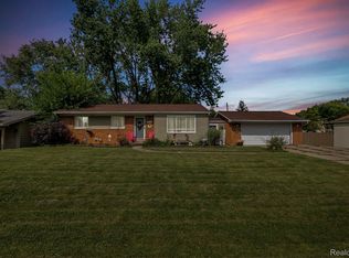 5324 Elmsford Dr, Flint, MI
