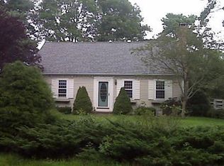 5 Sanderling Dr, Cataumet, MA 02534