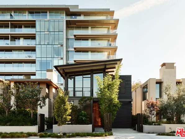 8870 Rosewood Ave, West Hollywood, CA 90048