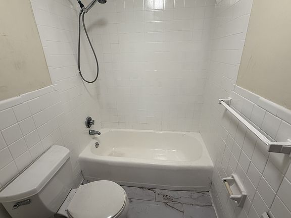 5th image of 255 Elm St