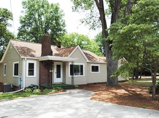 1601 Fairfield Dr, Gastonia, NC 28054