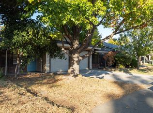 1043 Clinton Rd, Sacramento, CA 95825