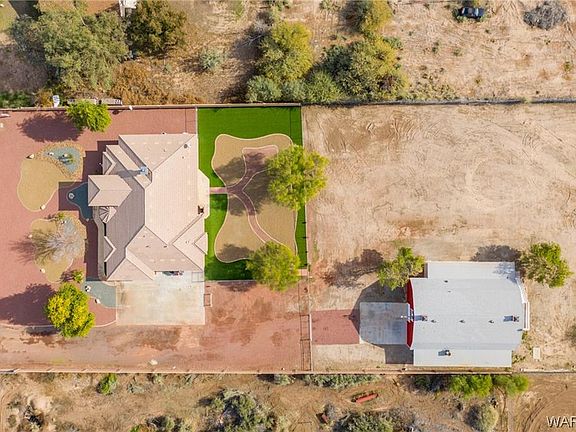 2nd image of 1780 E Vista Dr