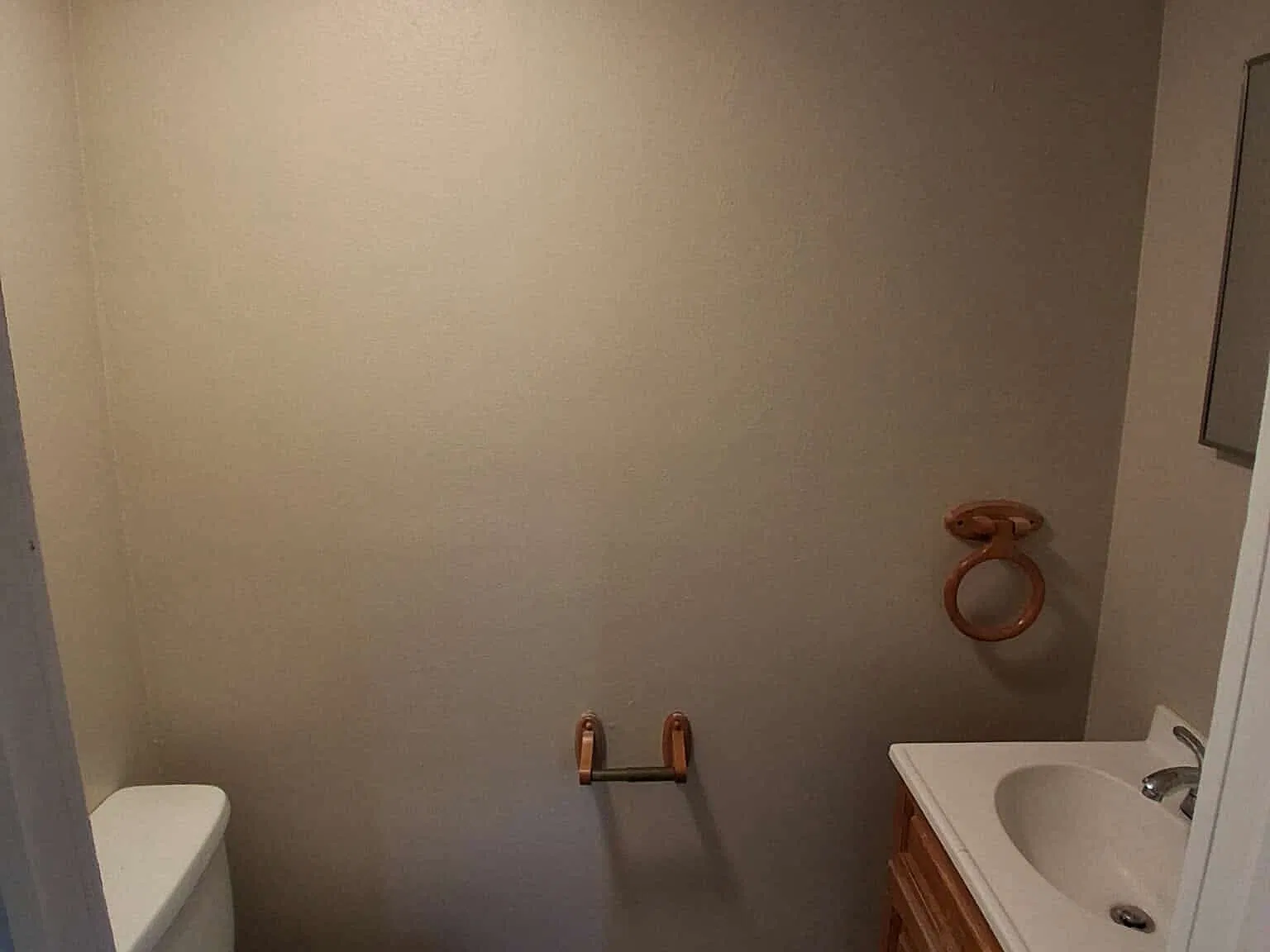 4 bed, 1332 sqft, $1,950 — Photo 4