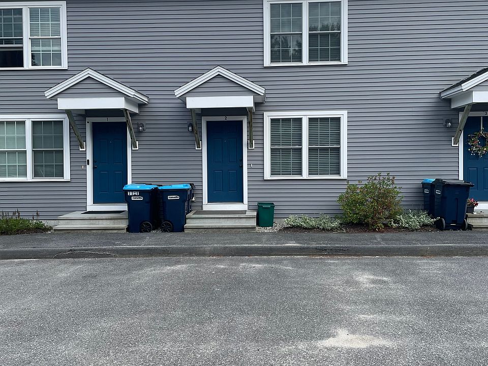 1st image of 11 Higbee Ln #2