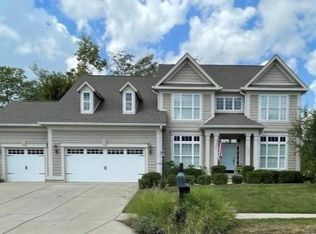 6020 Pine Bluff Dr, Avon, IN 46123