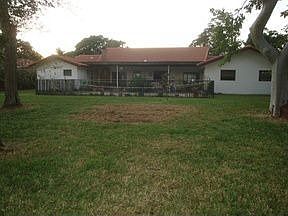 3rd image of 1499 NW 100th Dr