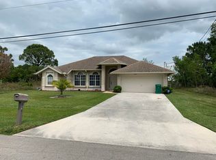 5225 NW Milner Dr, Port Saint Lucie, FL 34983