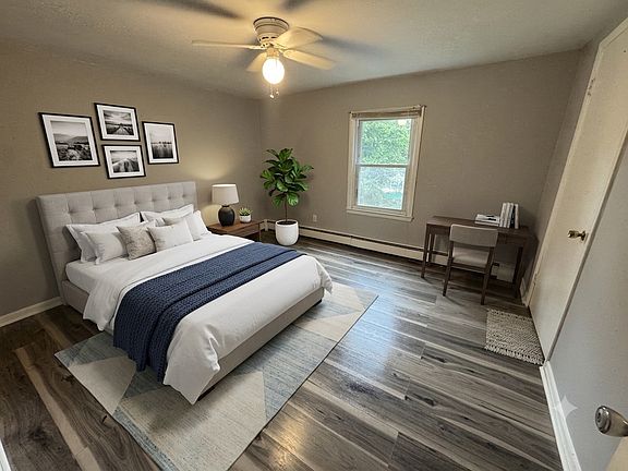 3rd image of 21 Reservoir Rd #4