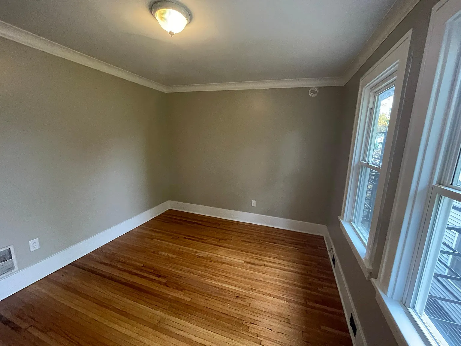 163 Atkinson St — Photo 3