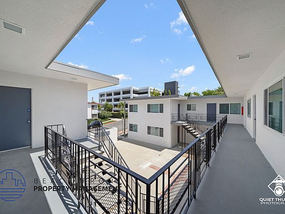 5th image of 5300 Lorna St APT B