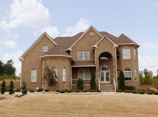 1314 Linkview Xing, Locust Grove, GA 30248