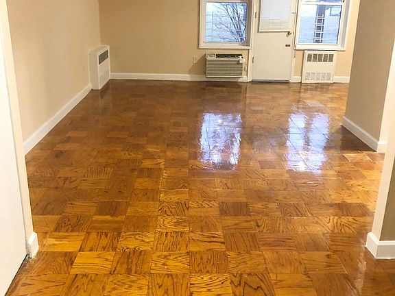 5th image of 1910 Parsons Blvd APT 1G
