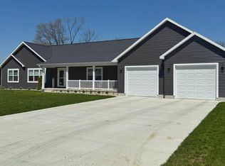 2497 Joseph Dr, Mount Pleasant, MI 48858