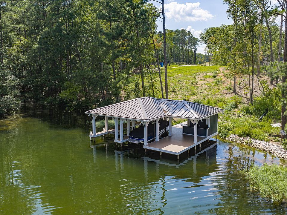 1st image of 140 Serenity Point Lot 18