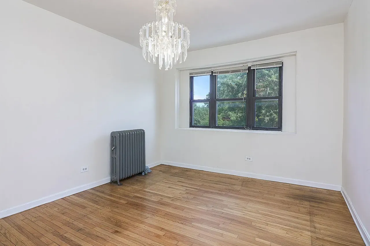 2 bed, $1,400 — Photo 4