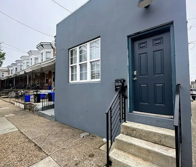 2250 E Clearfield St #1 — Photo 39