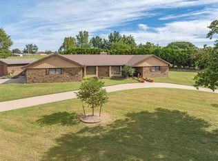291 Whippoorwill Rd, Ponca City, OK 74604