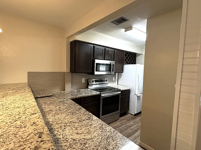2800 Longmire Dr #44 — Photo 6