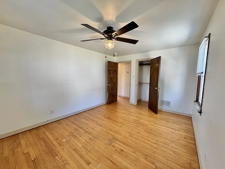 300 S Maple Ave #302 — Photo 6