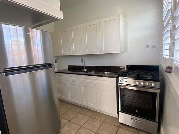 5th image of 74 Davis Blvd #1