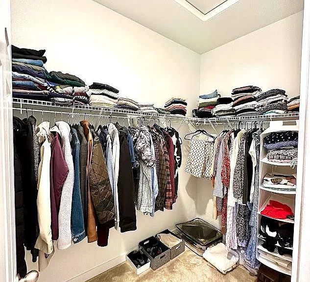 Second floor - Master bedroom walking closet