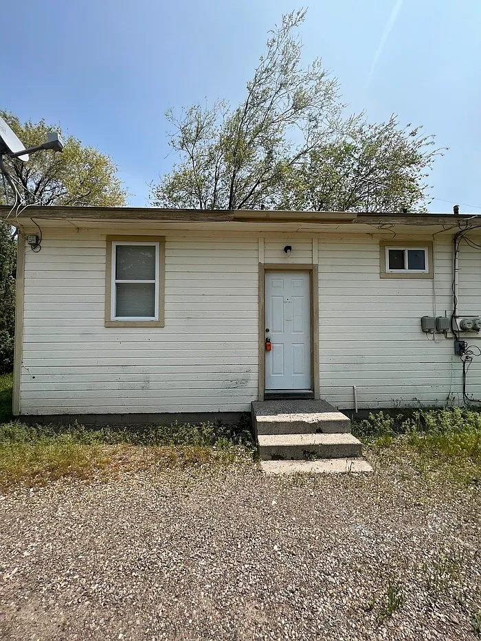 2 bed, 1.0 bath, 650 sqft, $1,175 — Photo 1