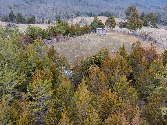 5th image of Little Horse Gap Dr