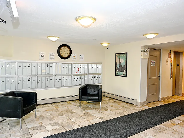 1415 W Lunt Ave #408 — Photo 12