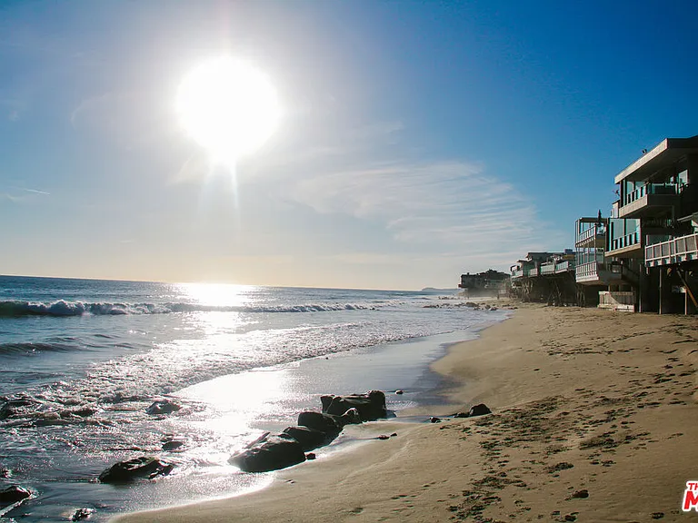 24150 Malibu Rd — Photo 41