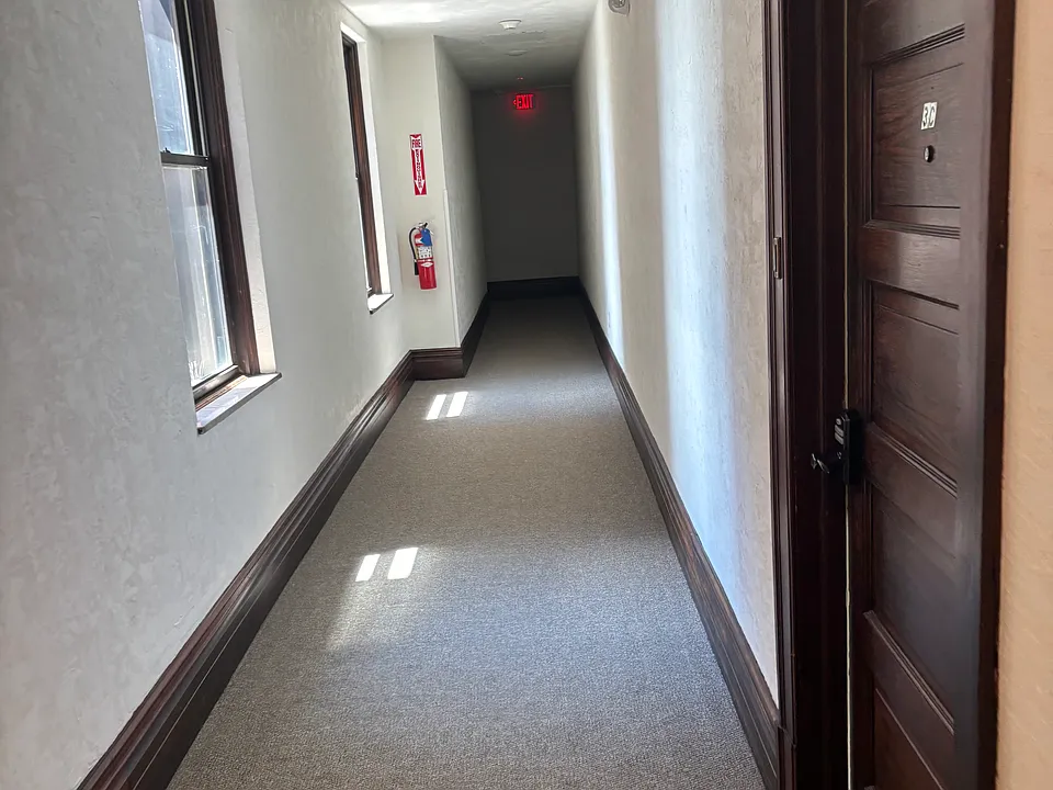 1 W Pike St #3C