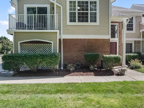 56511 Scotland Blvd, Shelby Township, MI 48316