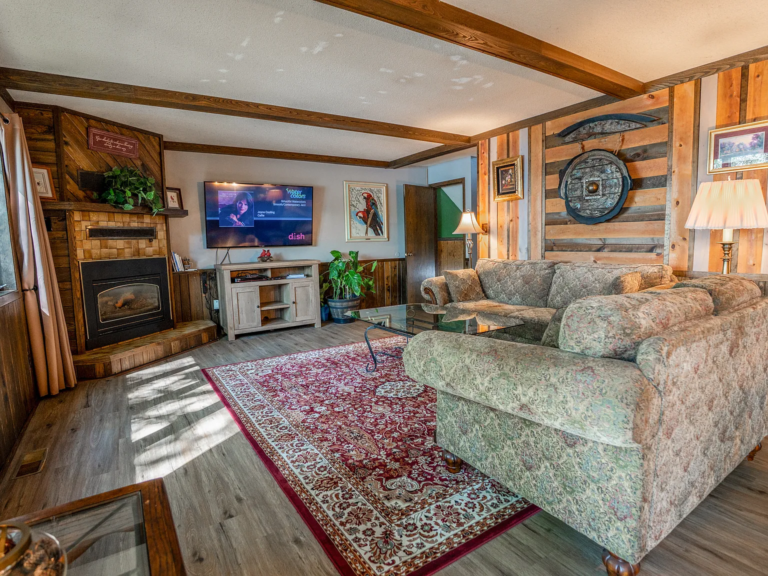 4 bed, 1606 sqft, $1,950 — Photo 3