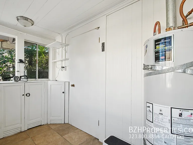1238 N Gardner St #A — Photo 8