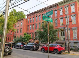 69.5 Wayne St, Jersey City, NJ 07302