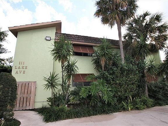 4th image of 111 Lake Ave APT 6