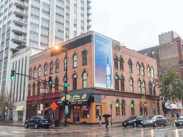 548 N Wells St #2, Chicago, IL 60654