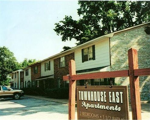 1st image of 840 E Main St APT 10
