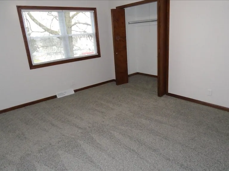 655 Colony Rd — Photo 6