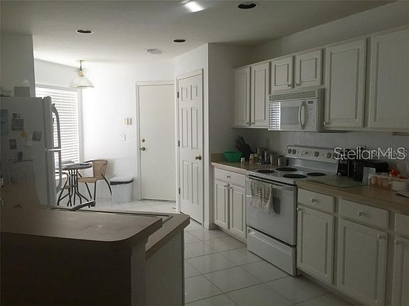 5th image of 2714 Golf Lake Dr