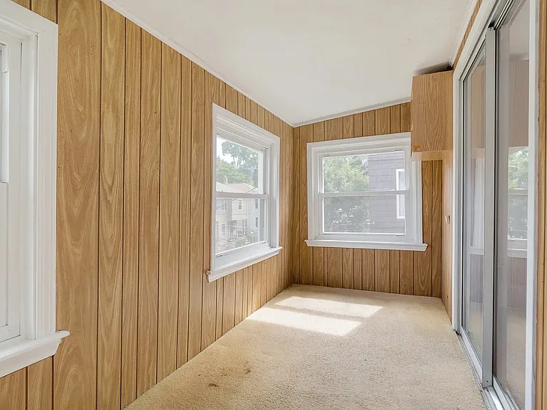 36 Thingvalla Ave #2 — Photo 14
