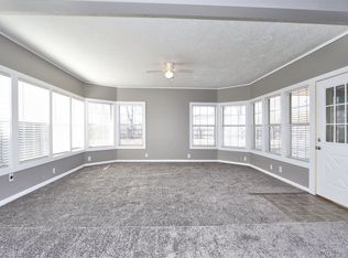 450 N Elm St, Jenks, OK 74037