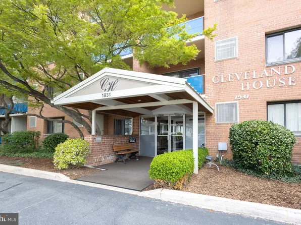 1931 N Cleveland St APT 602, Arlington, VA 22201