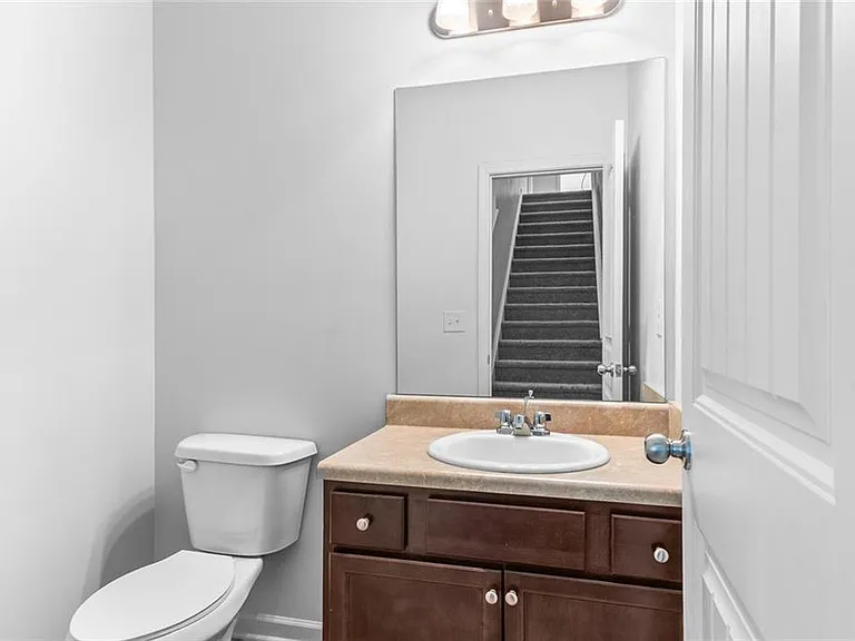 1061 Blind Brook Cir — Photo 17