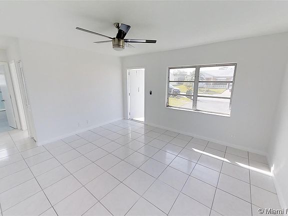 4th image of 7012 NW 95th Ave